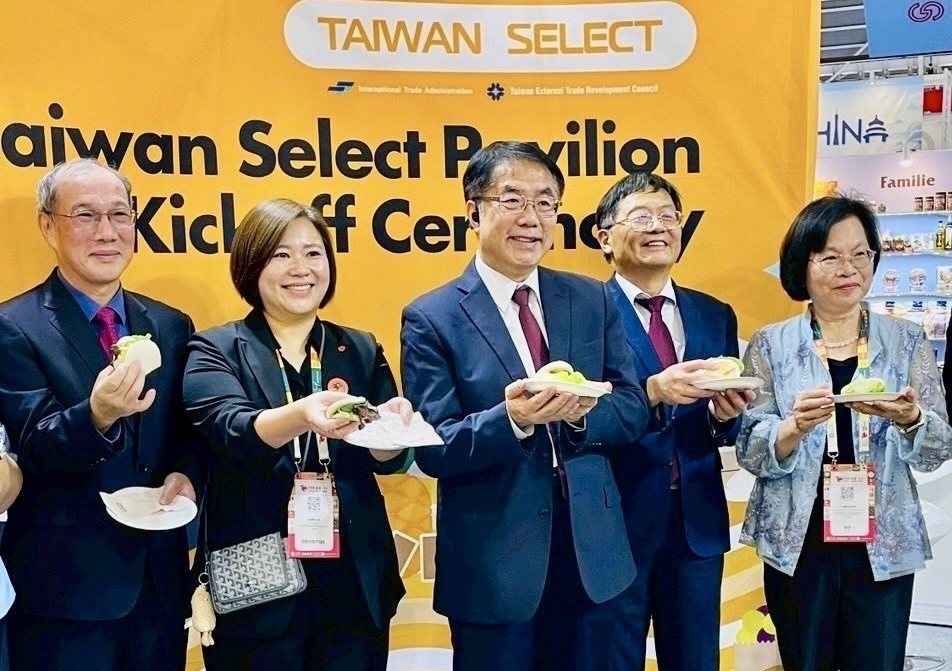 黃偉哲率「臺南隊」 再次進軍新加坡國際食品展